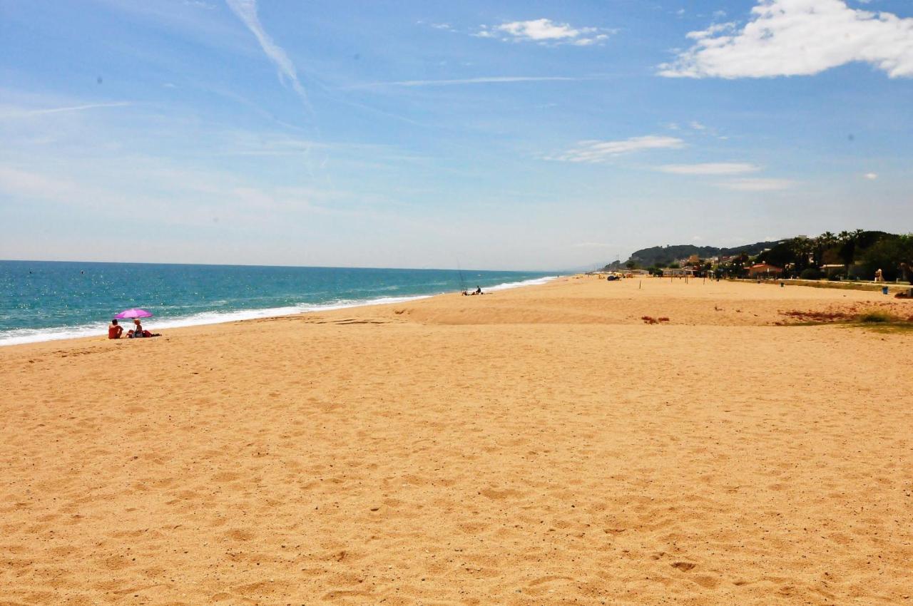 Homeholidaysrentals Lorraine Malgrat de Mar Exterior photo