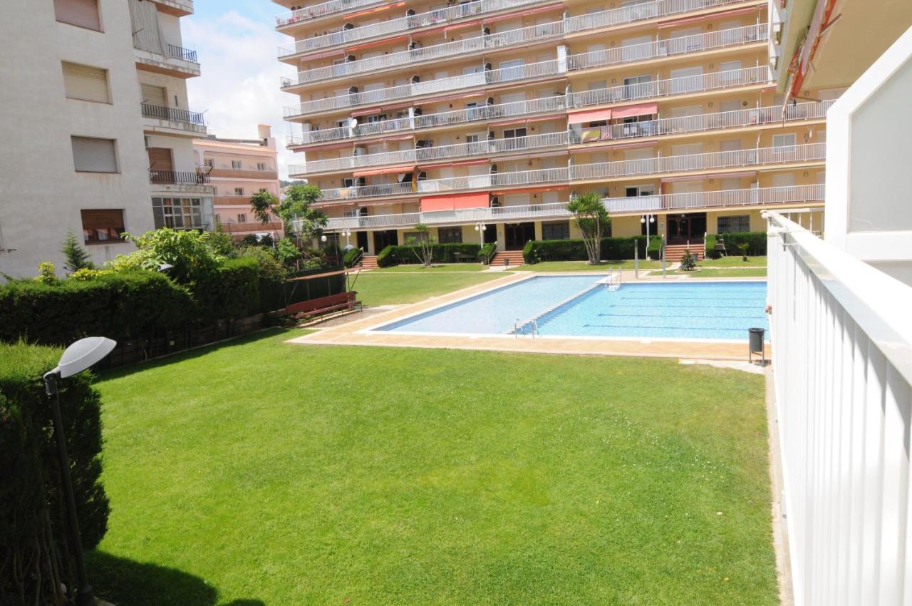 Homeholidaysrentals Lorraine Malgrat de Mar Exterior photo